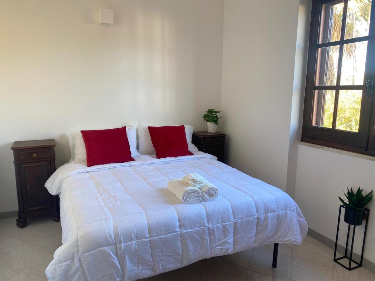 Lovely Home 5 Min Walk To The Beach, 3 Bedrooms Ample Outdoor Relax And Wifi Capitana Exterior photo
